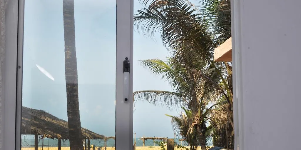 Tms Beach House Negombo 0*,